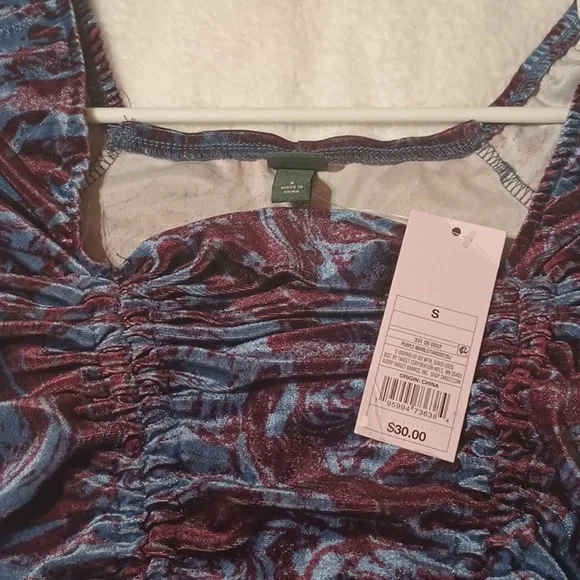 Elegant Blue and Red Ruched Dress - Picture 4 of 6